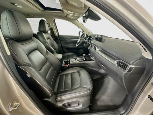 Used 2025 MAZDA CX-5 AWD 2.5 S w/ Preferred Package image 32