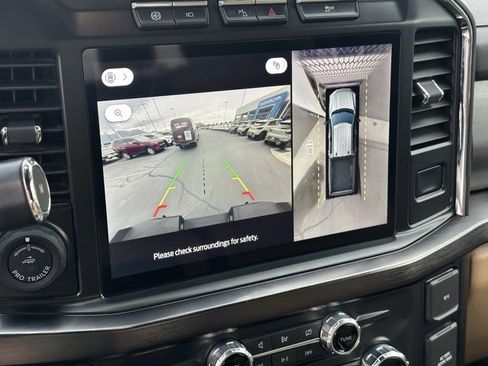 Used 2023 Ford F450 Lariat w/ Lariat Ultimate Package image 10