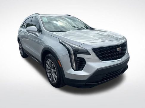 Certified 2022 Cadillac XT4 Sport w/ Enhanced Visibility Package image 8