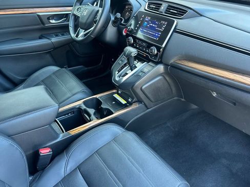 Used 2020 Honda CR-V Touring image 16