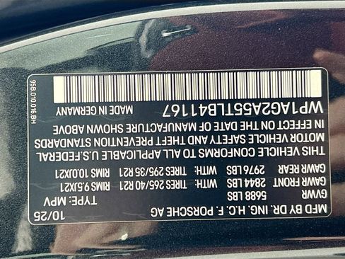 Used 2026 Porsche Macan S AWD/4WD image 36