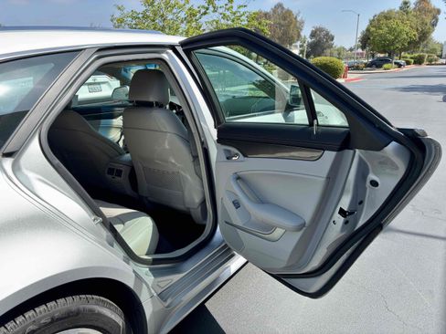 Used 2011 Cadillac CTS Performance RWD image 31