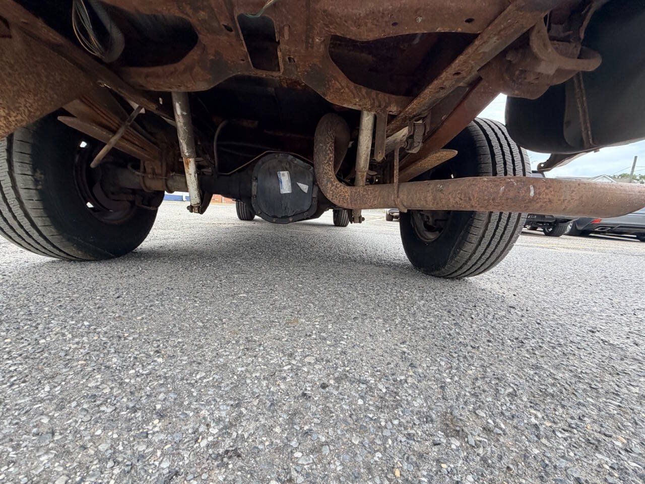Used 1999 Ford F250 XL RWD image 46