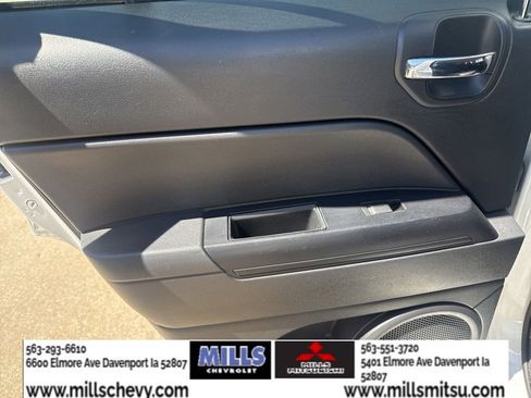 Used 2016 Jeep Patriot Sport w/ Power Value Group FWD image 11