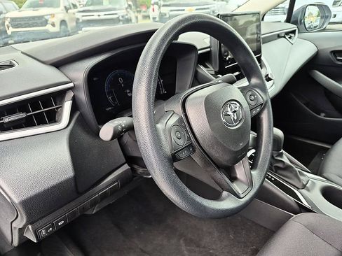 Used 2026 Toyota Corolla LE FWD image 16