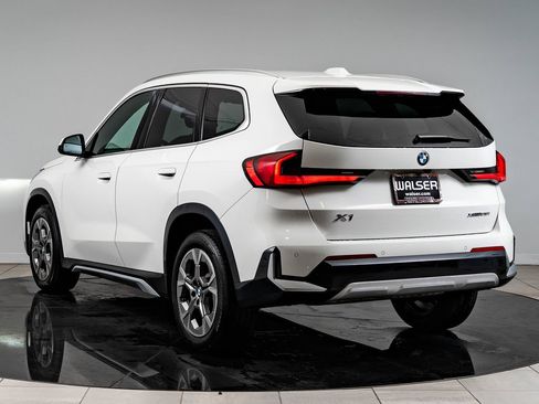 Used 2025 BMW X1 xDrive28i AWD/4WD image 6