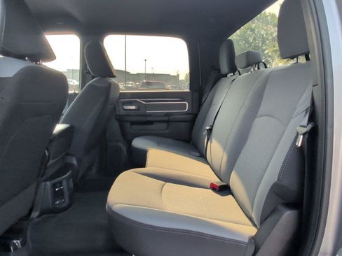 Used 2023 RAM 2500 Big Horn w/ Cold Weather Group AWD/4WD image 38