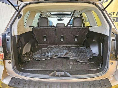 Used 2015 Subaru Forester 2.5i Limited image 17