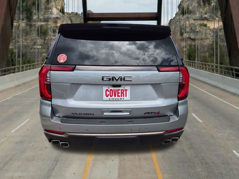 New 2026 GMC Yukon XL AT4 Ultimate AWD/4WD image 9