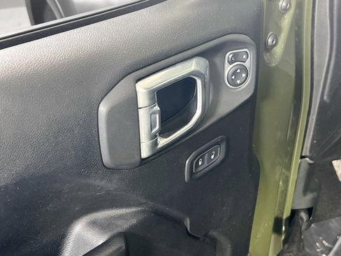 Used 2021 Jeep Wrangler Sport S w/ Sun And Sound Package image 18