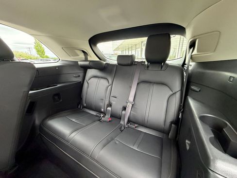 Used 2025 MAZDA CX-90 3.3 Turbo w/ Preferred Package AWD/4WD image 32
