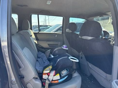 Used 2015 Honda Pilot LX image 13