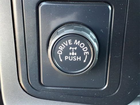 Used 2024 Ford F150 XLT w/ Equipment Group 302A MID image 11