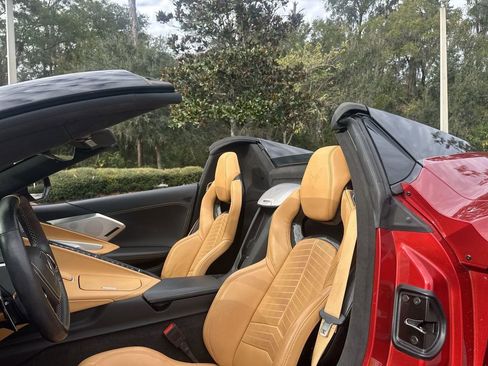Used 2023 Chevrolet Corvette Stingray Premium Conv w/ Z51 Performance Package image 25
