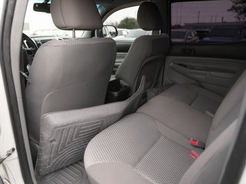 Used 2013 Toyota Tacoma 4x4 Double Cab image 11