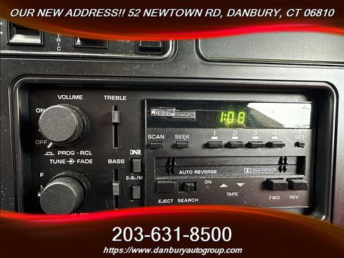 Used 1988 Chevrolet Corvette Convertible RWD image 10