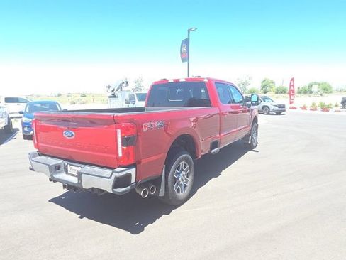Used 2023 Ford F250 Lariat w/ Lariat Ultimate Package AWD/4WD image 8