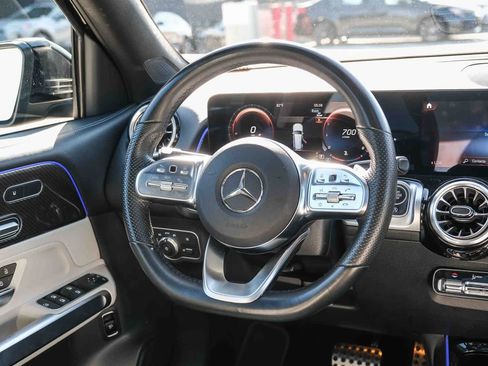 Used 2023 Mercedes-Benz GLB 250 image 17