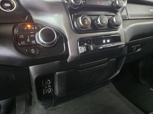 Used 2020 RAM 1500 Big Horn AWD/4WD image 26