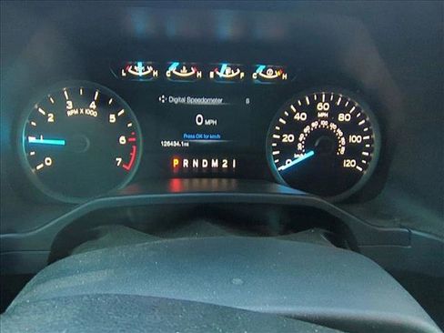 Used 2016 Ford F150 XLT w/ Equipment Group 302A Luxury image 9