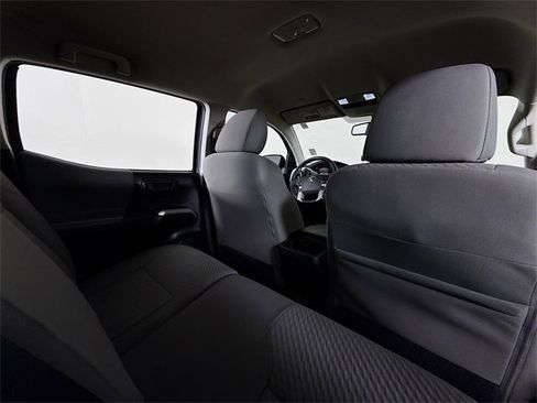 Used 2020 Toyota Tacoma SR5 image 29