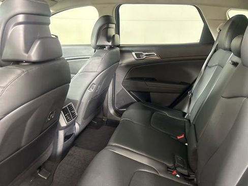 New 2026 Kia Sportage EX image 36
