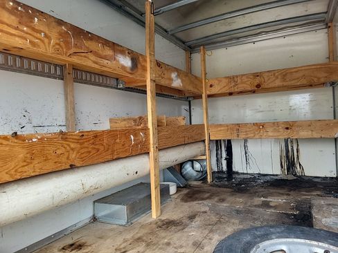 Used 2023 GMC Savana 3500 w/ Power Convenience Package RWD image 9