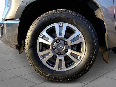 Used 2020 Toyota Tundra 1794 Edition image 11