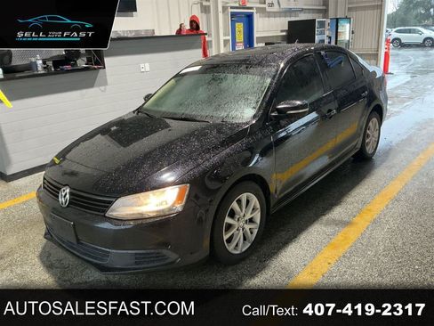 Used 2012 Volkswagen Jetta SE FWD image 1