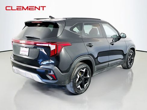 Used 2025 Kia Seltos S FWD image 7