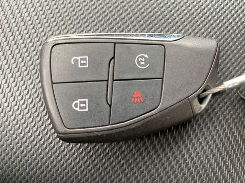 Used 2025 Chevrolet Equinox LT image 22