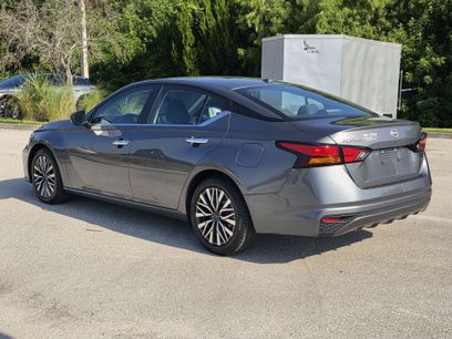 Used 2024 Nissan Altima 2.5 SV