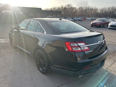 Used 2014 Ford Taurus SEL w/ Equipment Group 201A image 8