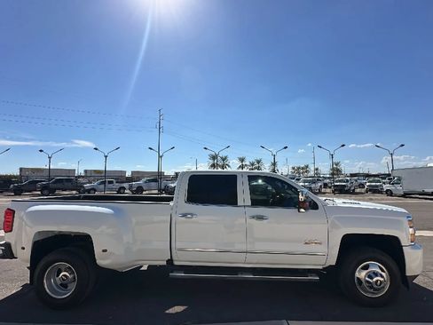 Used 2015 Chevrolet Silverado 3500 High Country w/ Duramax Plus Package AWD/4WD image 6