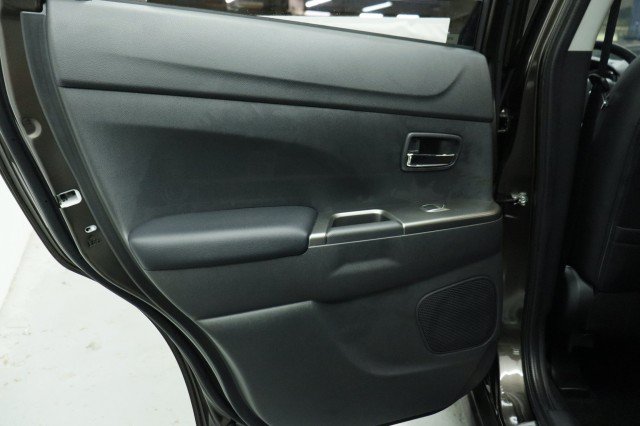New 2027 Mitsubishi Outlander Sport SE FWD image 25