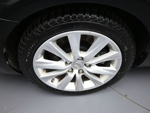 Used 2016 Lexus IS 300 AWD w/ Premium Package image 12