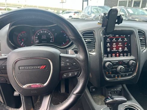 Used 2018 Dodge Durango R/T w/ Technology Group RWD image 10