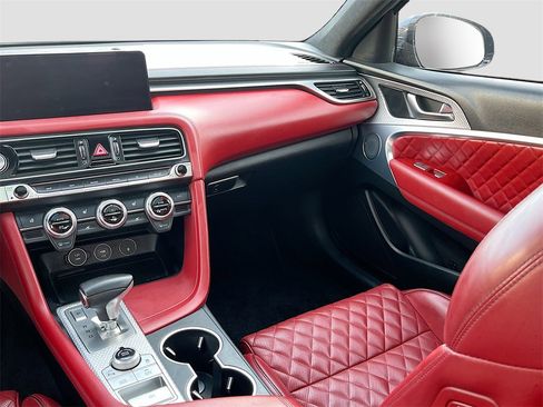 Used 2023 Genesis G70 3.3T w/ Sport Prestige Package image 25