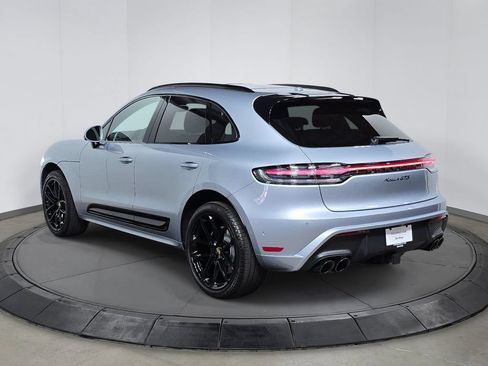 Certified 2025 Porsche Macan GTS AWD/4WD image 3