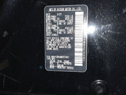 Used 2021 Nissan Armada SL w/ Captain's Chairs Package image 33