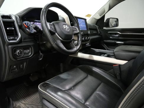 Used 2022 RAM 1500 Laramie AWD/4WD image 11