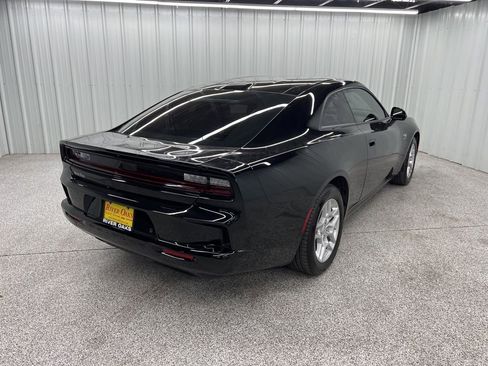 Used 2025 Dodge Charger R/T w/ Quick Order Package 25M R/T image 6