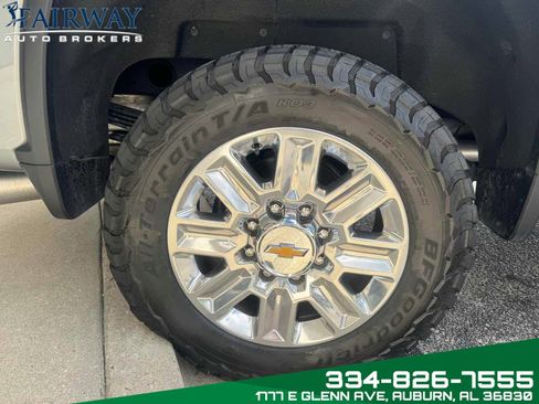 Used 2025 Chevrolet Silverado 2500 High Country w/ High Country Premium Package image 35