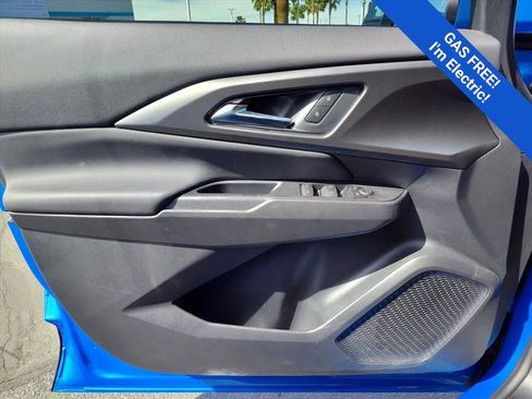 New 2026 Chevrolet Equinox EV LT w/ Comfort Package image 9