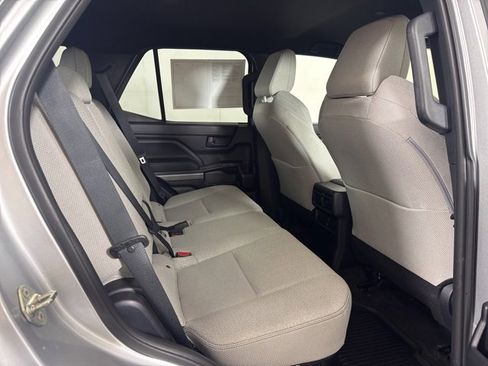 Used 2025 Toyota 4Runner SR5 image 5