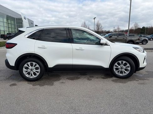 Used 2023 Ford Escape Active w/ Tech Pack #2 image 8