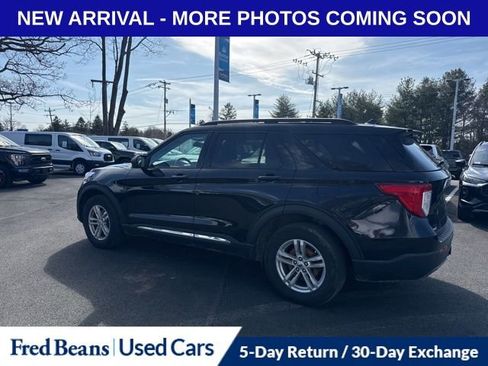 Certified 2022 Ford Explorer XLT w/ Equipment Group 202A image 6