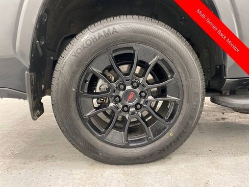 Used 2024 Toyota Sequoia Limited image 8