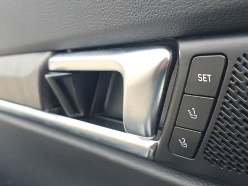 Used 2023 Kia Telluride SX image 23