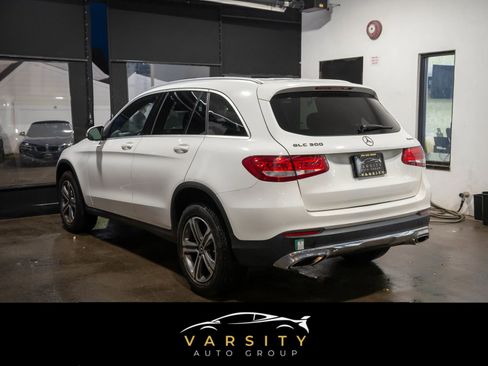 Used 2018 Mercedes-Benz GLC 300 4MATIC image 6